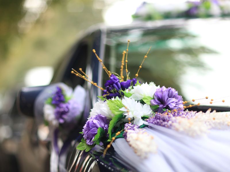 Sewa Mobil Mewah di Jogja untuk Acara Spesial dan Pernikahan